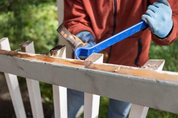 Cost of Deck Railing Replacement in San Mateo