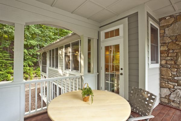 Cost of Covered Porch Installation in San Mateo