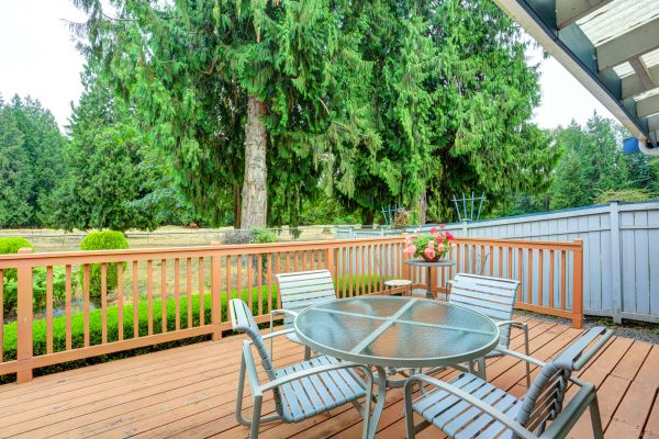 Cost of Backyard Deck Construction in San Mateo