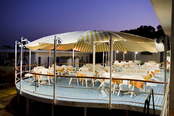 Cost of Commercial Deck Repair in San Mateo